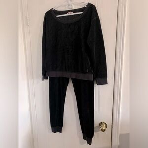 Juicy Couture Velour Lounge Set Pullover & Joggers Black Size Small